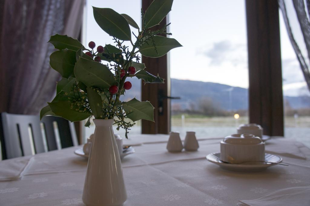 Filokalia Hotel Ioannina Exterior photo